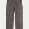 Leopardikuvioiset baggy-maalarihousut Leopardikuvioiset baggy-maalarihousut