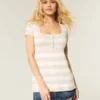 Lyhythihainen Henley-babydoll-toppi Lyhythihainen Henley-babydoll-toppi