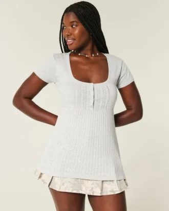 Lyhythihainen Henley-babydoll-toppi