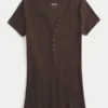 lyhythihainen Y2K-henley lyhythihainen Y2K-henley
