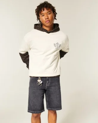 Löysät denimshortsit