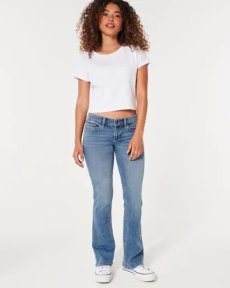 Matala vyötärö, keskipitkä pesu, bootcut-farkut Matala vyötärö, keskipitkä pesu, bootcut-farkut