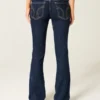 Matala vyötärö, tumma pesu, bootcut-malliset farkut Matala vyötärö, tumma pesu, bootcut-malliset farkut