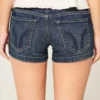 Matala vyötärö, tumma pesu, brodeeratut denim-shortit Matala vyötärö, tumma pesu, brodeeratut denim-shortit