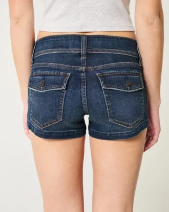 Matala vyötärö, tumma pesu, denim-shortit