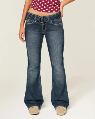 Matala vyötärö, tumma pesu, vyötärönauha, bootcut-malliset farkut