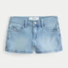 Matala vyötärö, vaalea pesu, kukka-brodeerattu denim-shortsi Matala vyötärö, vaalea pesu, kukka-brodeerattu denim-shortsi