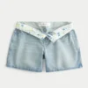 Matala vyötärö, vaalea pesu, taitettava vyötärö, väljät denimshortsit 5″ Matala vyötärö, vaalea pesu, taitettava vyötärö, väljät denimshortsit 5″