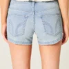 Matala vyötärö, vaaleat denim-shortit Matala vyötärö, vaaleat denim-shortit
