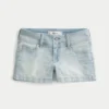 Matala vyötärö, vaaleat denim-shortit Matala vyötärö, vaaleat denim-shortit