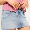 Matala vyötäröinen tähtikirjailtu denim-minihame Matala vyötäröinen tähtikirjailtu denim-minihame