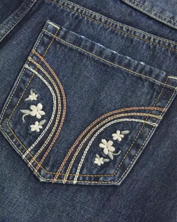 Matala vyötäröinen tumma denim-minihame Matala vyötäröinen tumma denim-minihame