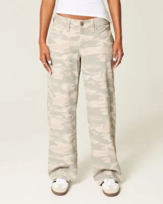 Matala vyötäröinen Y2K Camo Baggy -farkkuhousut