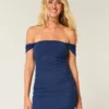 Mesh Off-the-Shoulder Bodycon -mekko Mesh Off-the-Shoulder Bodycon -mekko
