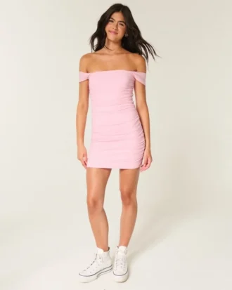 Mesh Off-the-Shoulder Bodycon -mekko Mesh Off-the-Shoulder Bodycon -mekko