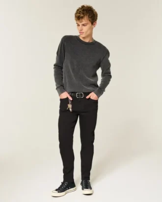 Mustat haalistumattomat urheilulliset skinny-farkut