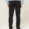 Mustat haalistumattomat urheilulliset skinny-farkut Mustat haalistumattomat urheilulliset skinny-farkut