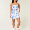 Olkaimeton smock-mekko Olkaimeton smock-mekko