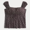 Olkapäät paljastava babydoll-toppi Olkapäät paljastava babydoll-toppi