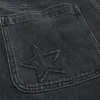 Pesty musta baggy-farkku Pesty musta baggy-farkku