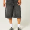 Pesty musta denim-polvihousu Pesty musta denim-polvihousu