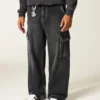 Pesty musta superbaggy-cargohousut Pesty musta superbaggy-cargohousut