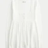 Pitkähihainen, neliönkauluksinen babydoll-neule Pitkähihainen, neliönkauluksinen babydoll-neule