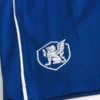 Polven puoliväliin ulottuvat neulotut logoshortsit