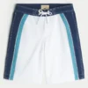 Polvipituiset boardshortsit Polvipituiset boardshortsit