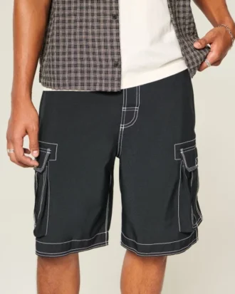 Polvipituiset boardshortsit Polvipituiset boardshortsit