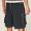 Polvipituiset boardshortsit Polvipituiset boardshortsit