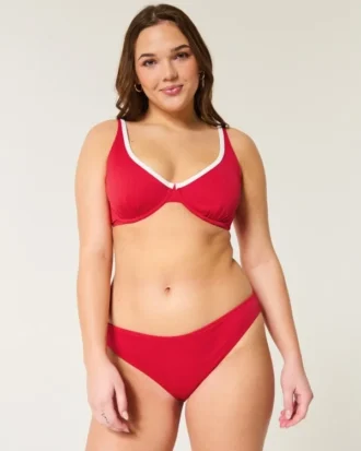 Ribbineulotut bikinit