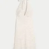 Selkäaukkoinen kreppihalter-mekko Selkäaukkoinen kreppihalter-mekko