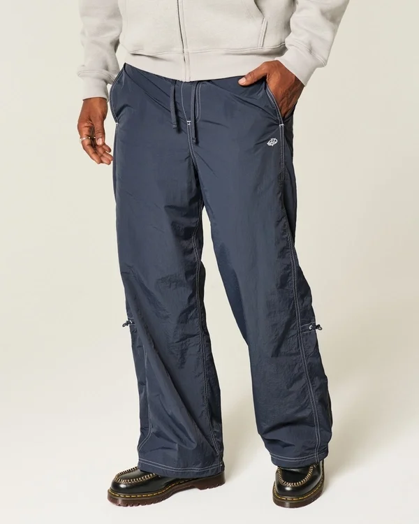 Super Baggy Nylon -housut Super Baggy Nylon -housut