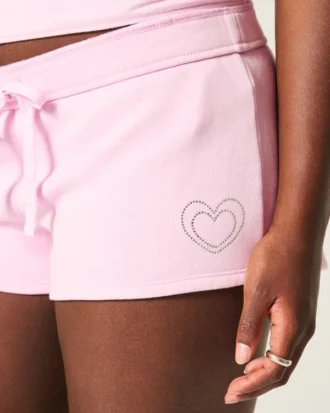 Sydänkuvioiset fleece-minishortsit
