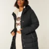 Tekoturkiksella vuorattu puffer-parka Tekoturkiksella vuorattu puffer-parka