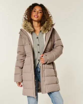 Tekoturkiksella vuorattu puffer-parka