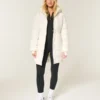 Tekoturkiksella vuorattu puffer-parka Tekoturkiksella vuorattu puffer-parka