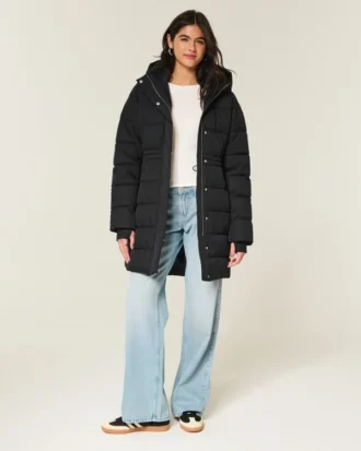 Tekoturkiksella vuorattu puffer-parka