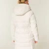Tekoturkiksella vuorattu puffer-parka Tekoturkiksella vuorattu puffer-parka