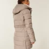 Tekoturkiksella vuorattu puffer-parka Tekoturkiksella vuorattu puffer-parka