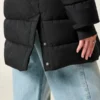 Tekoturkiksella vuorattu puffer-parka Tekoturkiksella vuorattu puffer-parka