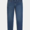 Tummat pesun urheilulliset skinny-farkut Tummat pesun urheilulliset skinny-farkut