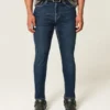 Tummat pesun urheilulliset skinny-farkut Tummat pesun urheilulliset skinny-farkut