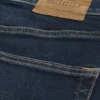 Tummat pesun urheilulliset skinny-farkut Tummat pesun urheilulliset skinny-farkut