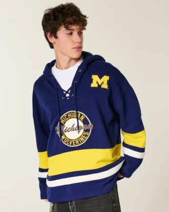 University of Michigan Wolverines -grafiikkajääkiekkojersey-huppari University of Michigan Wolverines -grafiikkajääkiekkojersey-huppari