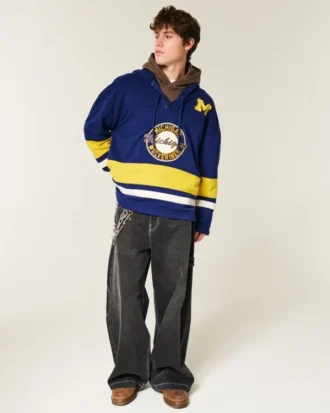 University of Michigan Wolverines -grafiikkajääkiekkojersey-huppari University of Michigan Wolverines -grafiikkajääkiekkojersey-huppari