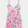 V-kaula-aukkoinen röyhelöinen babydoll-minimekko V-kaula-aukkoinen röyhelöinen babydoll-minimekko