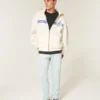 Vaaleat urheilulliset skinny-farkut Vaaleat urheilulliset skinny-farkut