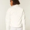 Vetoketjullinen kuositakki Vetoketjullinen kuositakki
